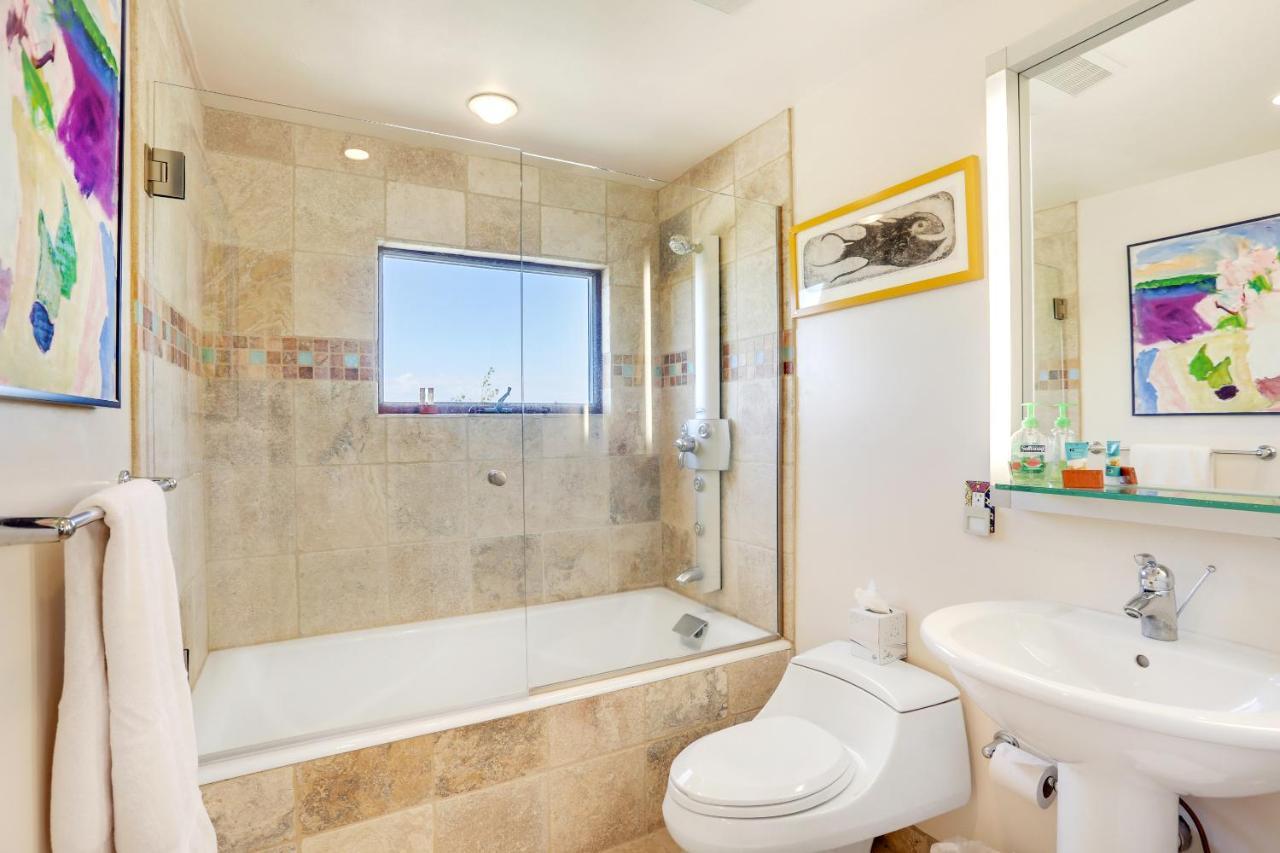 Sunlit Hills Art&views, 3 Bedrooms, Sleeps 6, Hot Tub, Volleyball, Wifi * Santa Fe