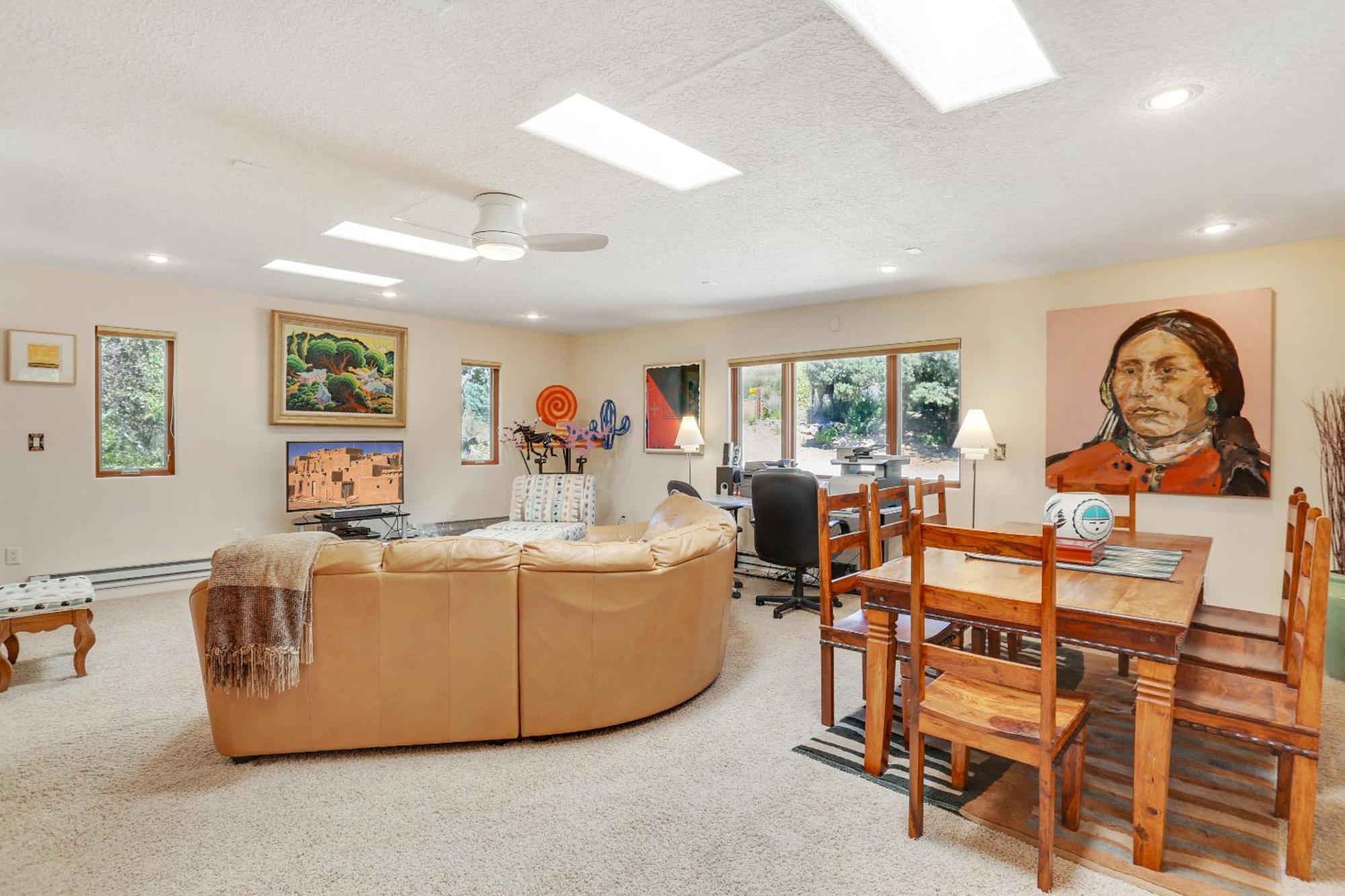 Sunlit Hills Art And Views Santa Fé